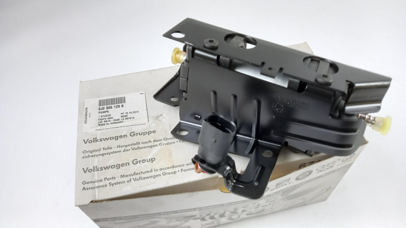Original AUDI TT TTS Coupe Roadster 2007-2014 Kraftstoffpumpe 8J0906129B