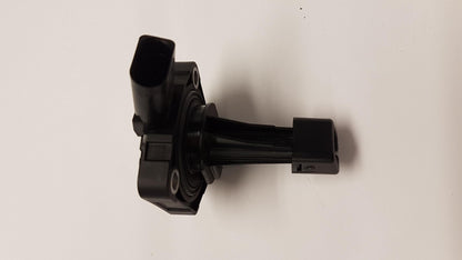 Original AUDI Q2 Q3 VW Golf7 Passat B8 T-Roc 1.6/2.0TDI Ölstandsensor 04L907660C