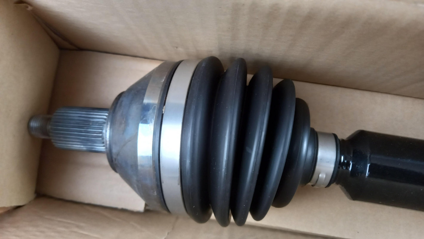 Original AUDI A1 VW Polo SKODA Fabia 1.4 TDI Antriebswelle 6C0407272CX