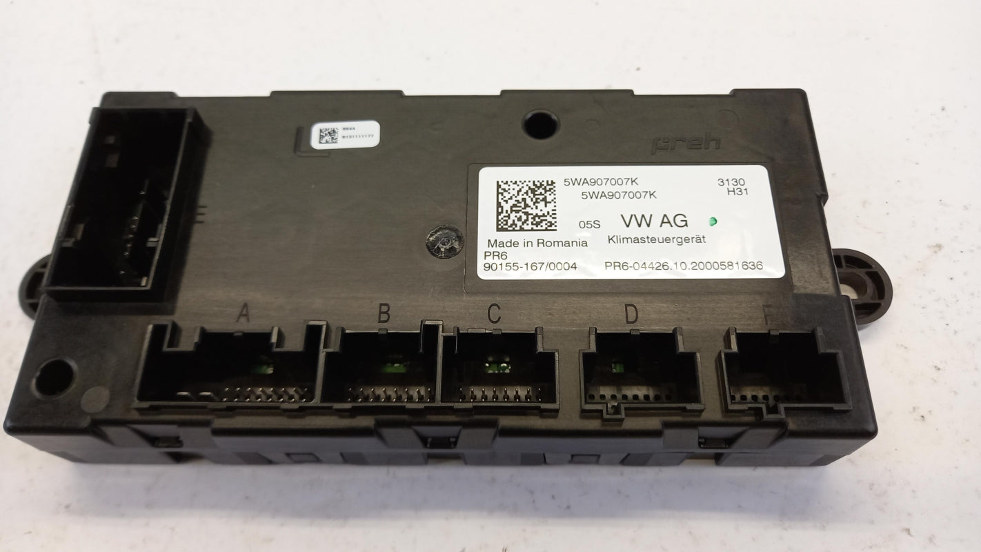 Original OE Volkswagen air conditioning control unit 5WA907007K 