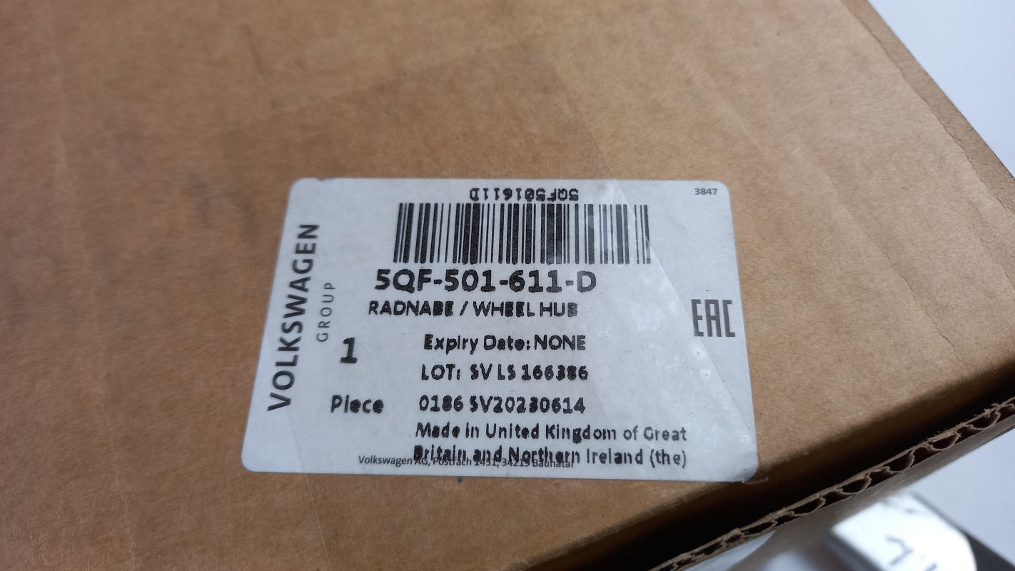 Original OE Volkswagen Radnabe 5QF501611D