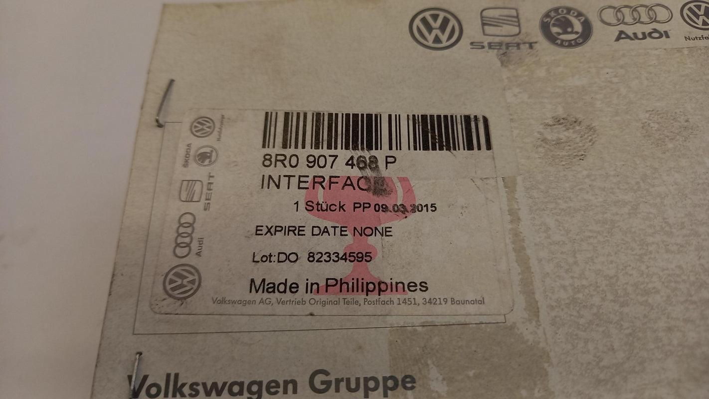 Original OE Volkswagen Steuergerät 8R0907468P