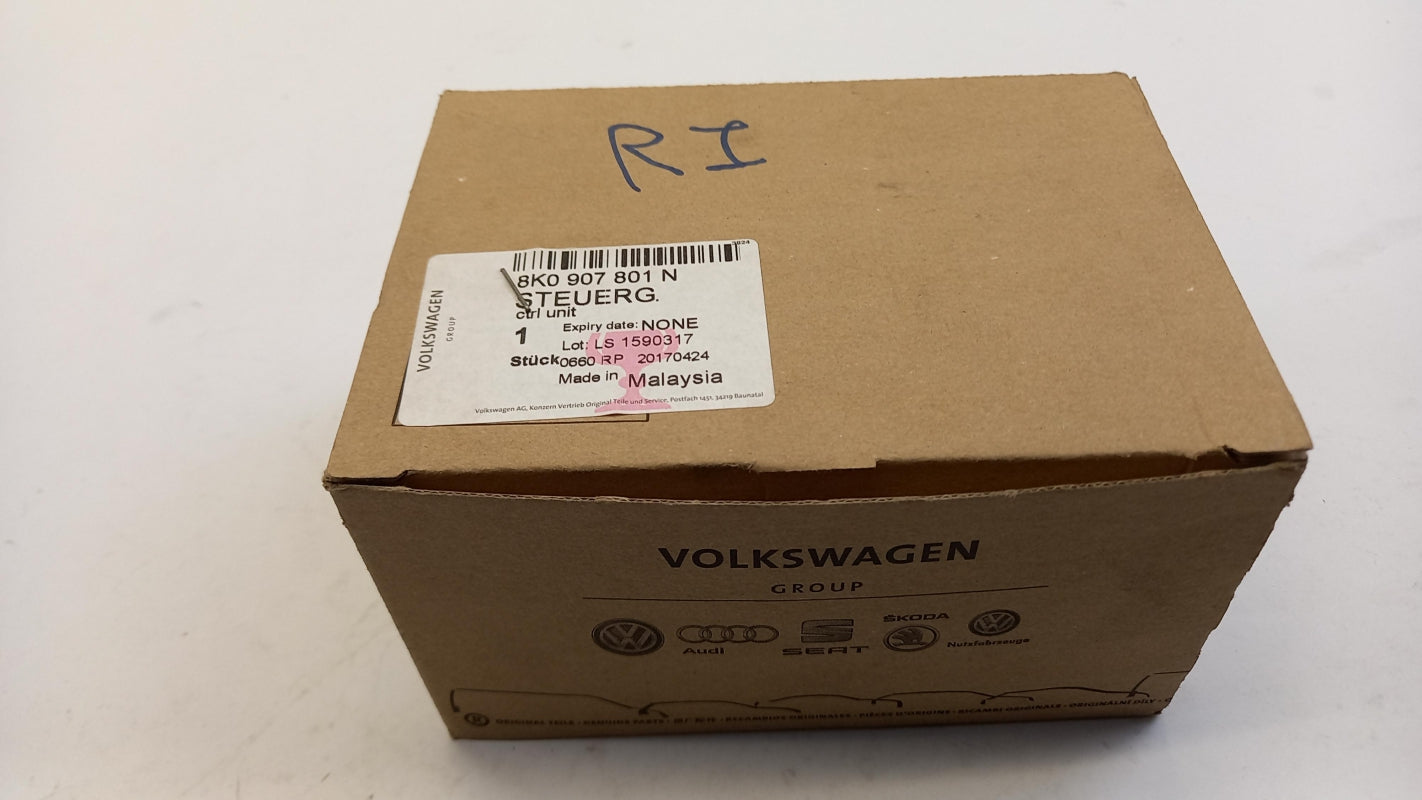 Original AUDI A4 (10-16) A5 (12-17) Q5 (10-19) Steuergerät Handbremse 8K0907801N