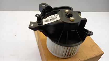 Original OPEL Corsa-D 2007- Innenraumgebläse 13293624
