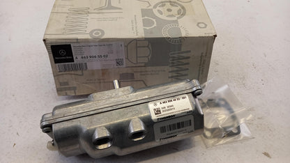 Original MERCEDES-BENZ G-Klasse W463 Aktuator der Differentialsperre A4639065502