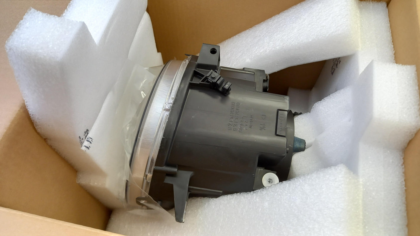 Original OE FIAT headlight 52144007 