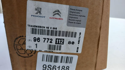 Original OE Peugeot Antriebswelle 9677211280