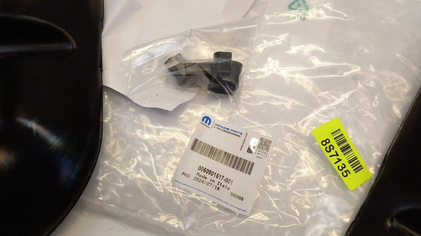 Original FIAT Ducato 250 Schmutzfänger Satz vorne Schwarz 50901517