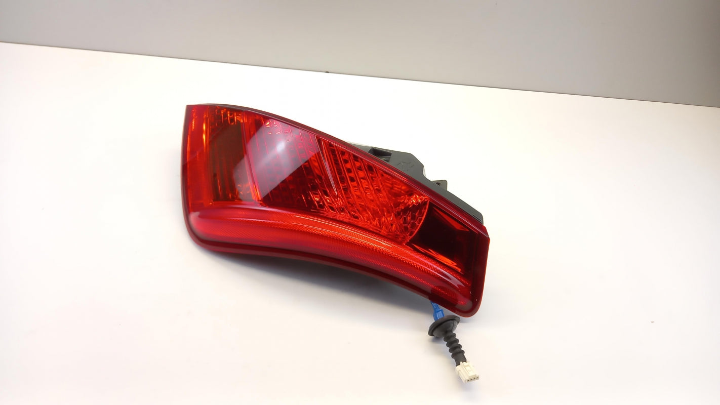 Original NISSAN Murano Z50 2008 Heckleuchte Rechts Hinteren 26550CB00A