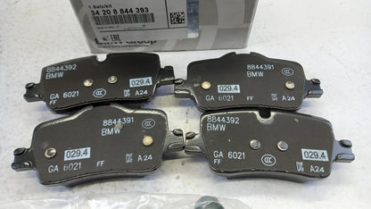 Original BMW 3er G20 G21 316-320d 320i 4er G22 G23 Bremsbeläge 34208844393