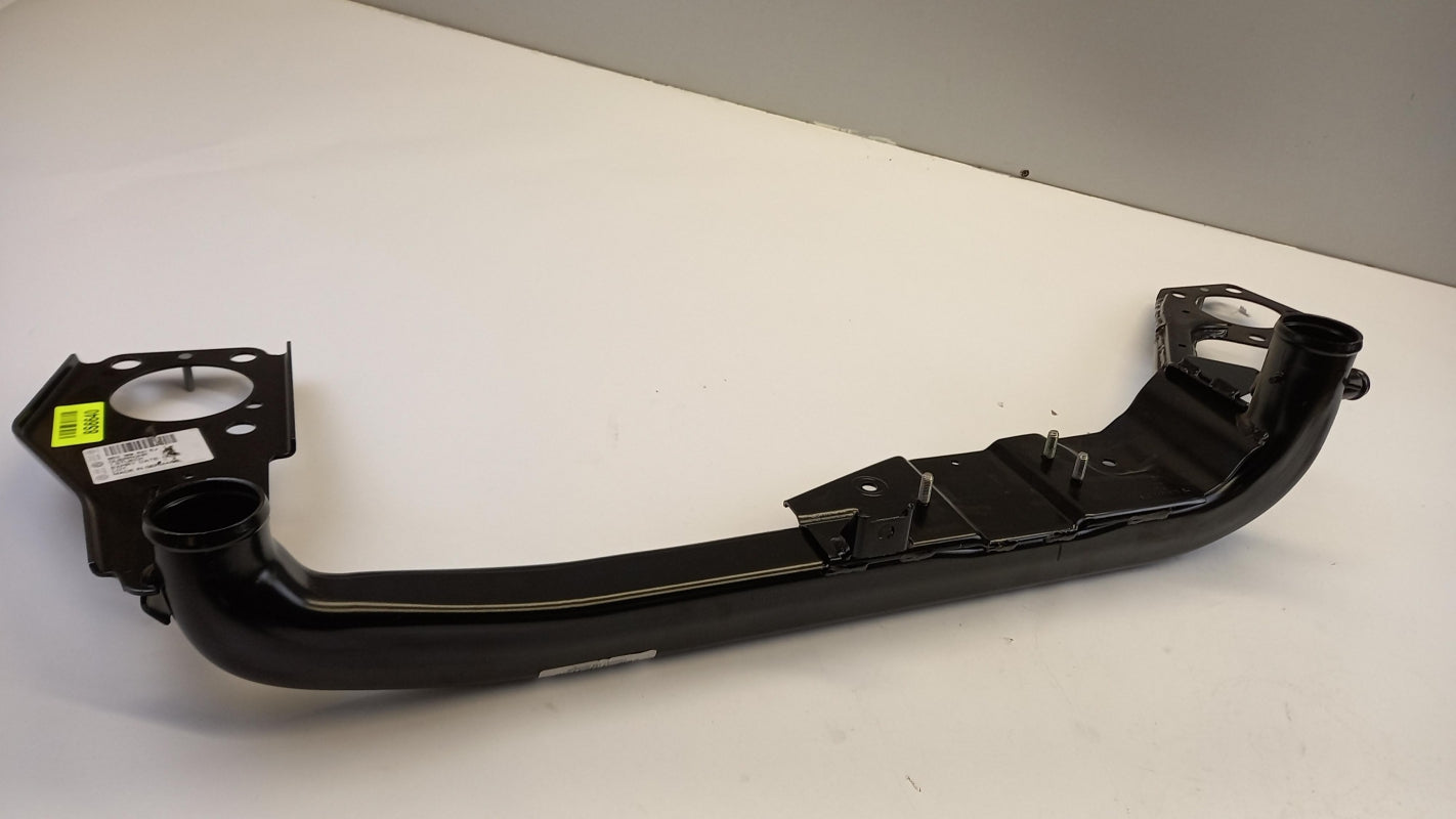 Original AUDI A4 Avant 1.9 TDI 2005 Querträger 8E0199521EJ