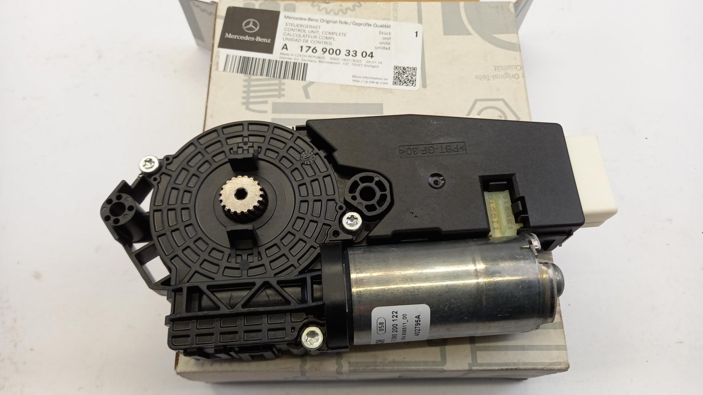 Original MERCEDES-BENZ A-klasse W176 Elektromotor A1769003304