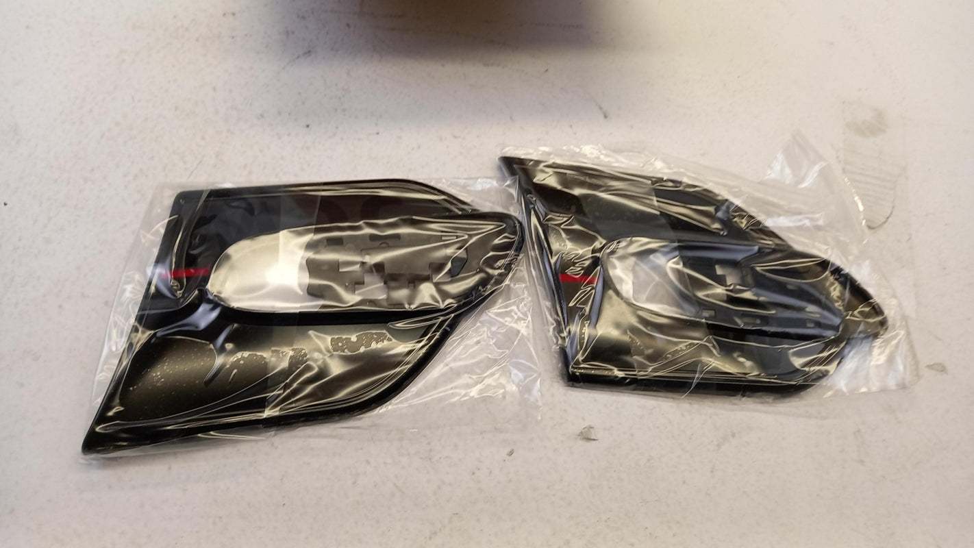 Original OE BMW trim strip set 51132466563 