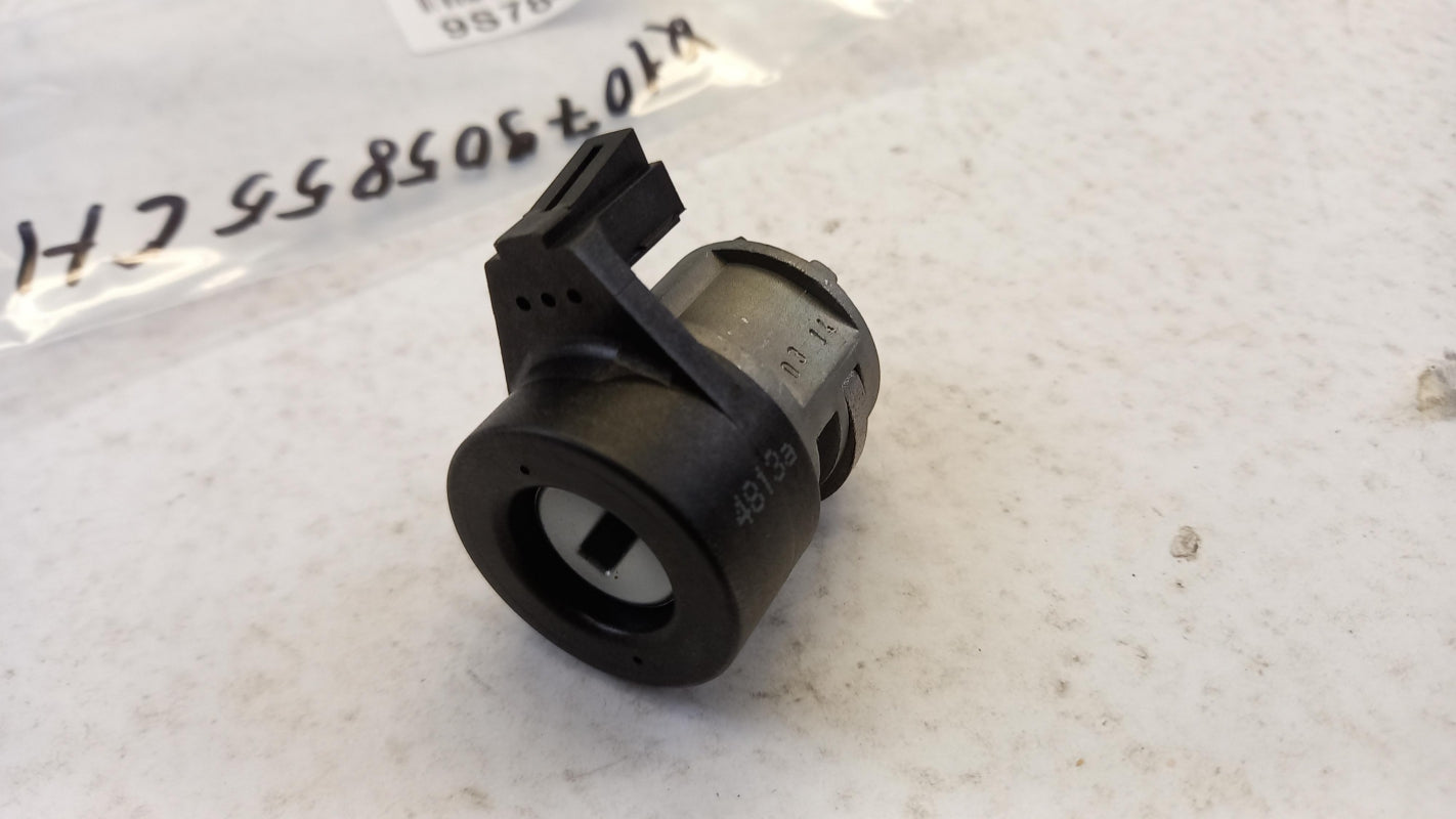 Original AUDI A2 A4 A6 VW Golf Passat Zündschloss Schließzylinder 107905855CH