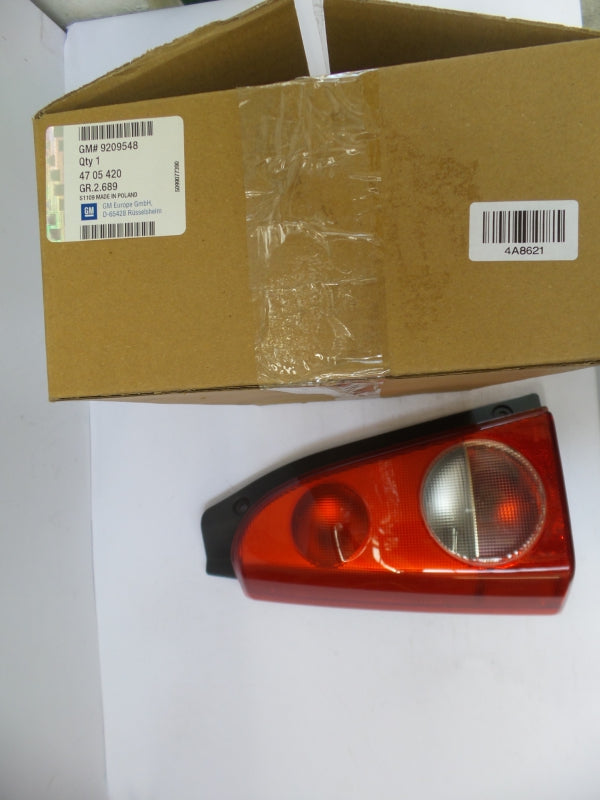 Original OE OPEL Heckleuchte 9209548