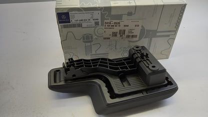 Original OE MERCEDES-BENZ Armlehne A16968003199D88