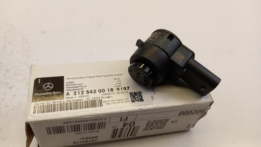Original MERCEDES-BENZ GLE W166 E-Klasse Parksensor Vorne A21254200189197