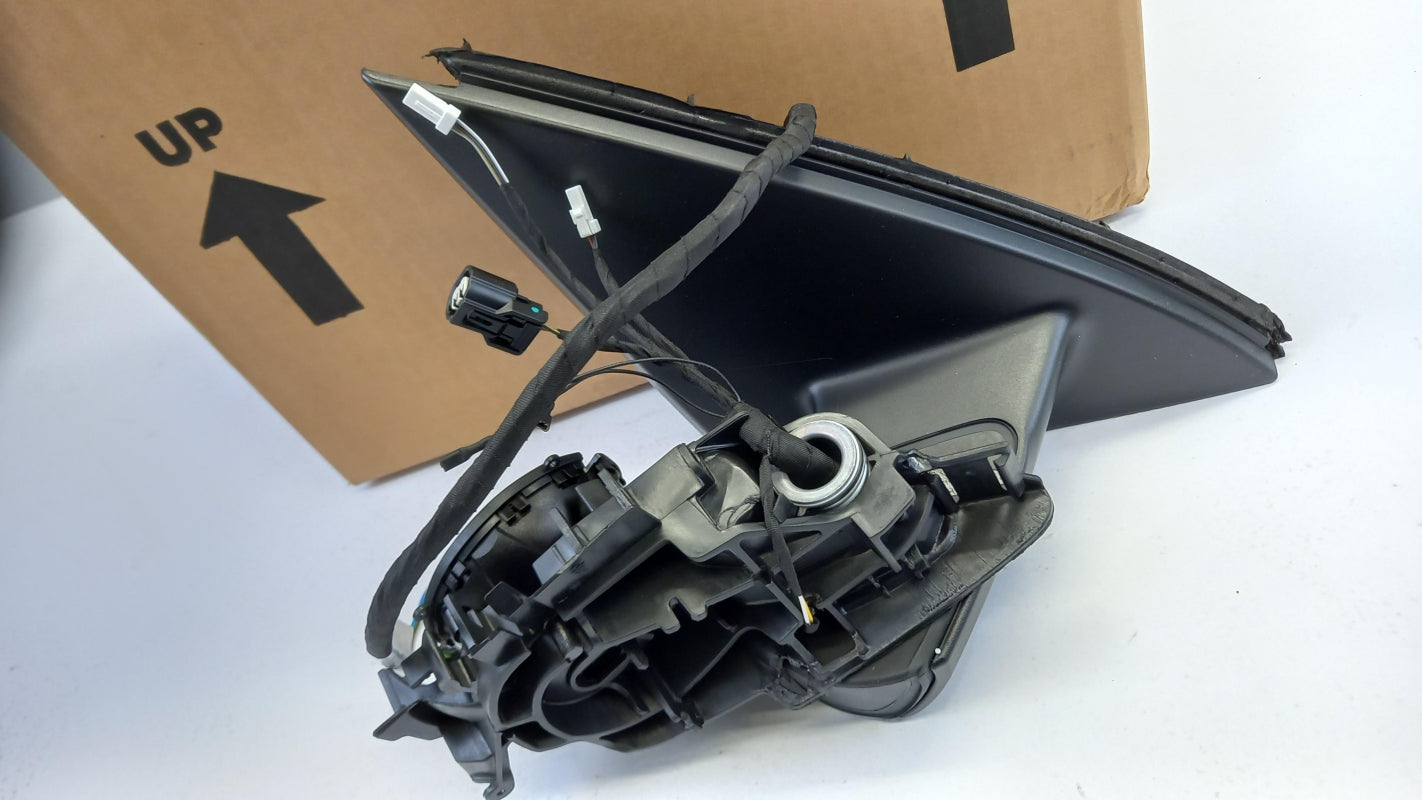 Original MERCEDES-BENZ GLE C292 Außenspiegel Halter Vorne Rechts A2928104200