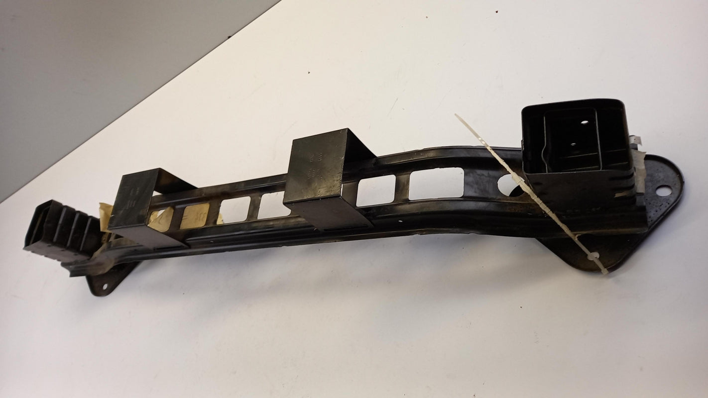 Original OE FIAT Stoßstangen Träger 52109335