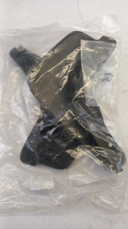 Original OE MERCEDES-BENZ Schmutzfänger A2068900900