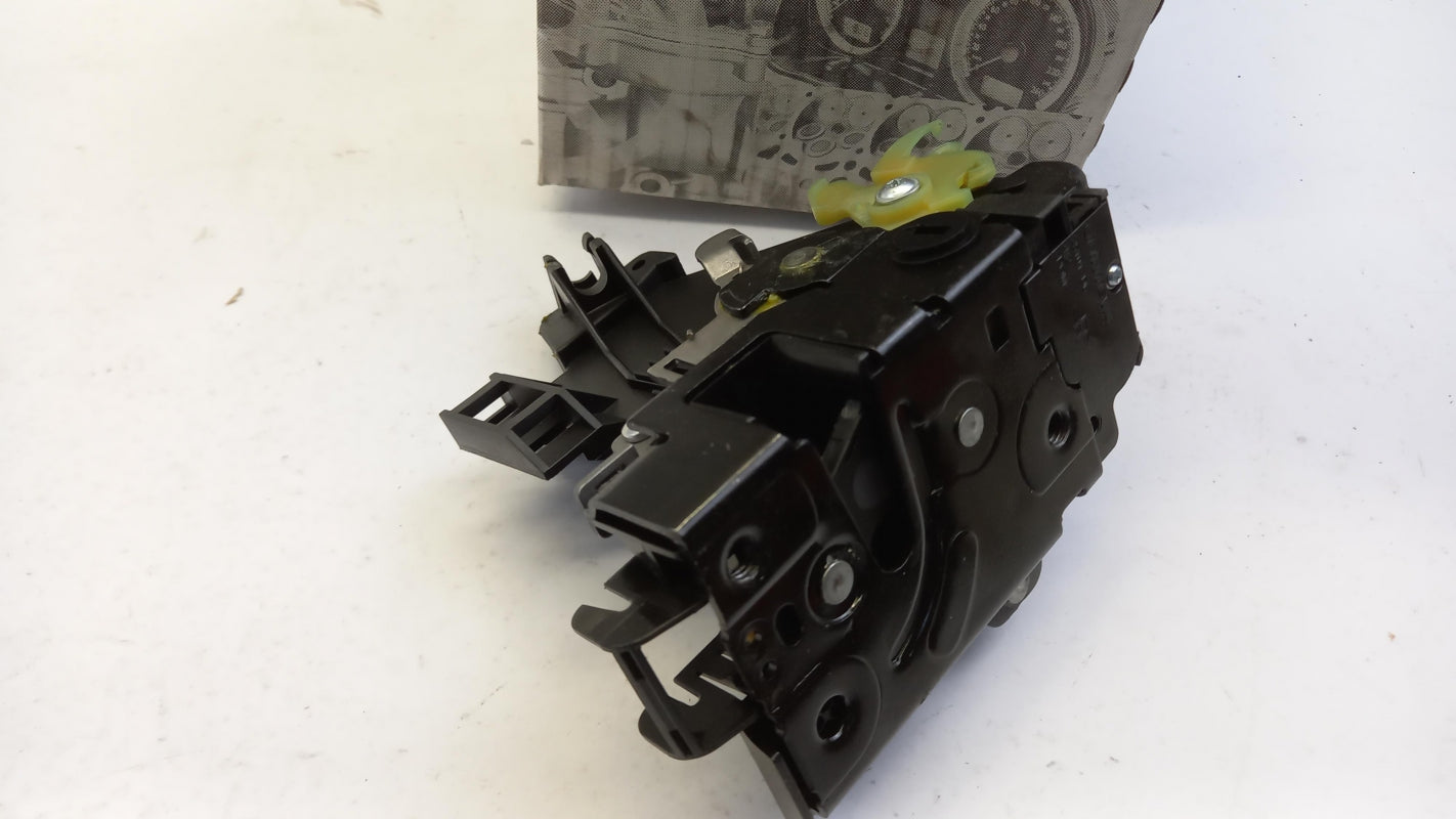 Original SKODA Fabia 6Y Octavia 1U VW Jetta Türschloss hinten rechts 3B4839016AK