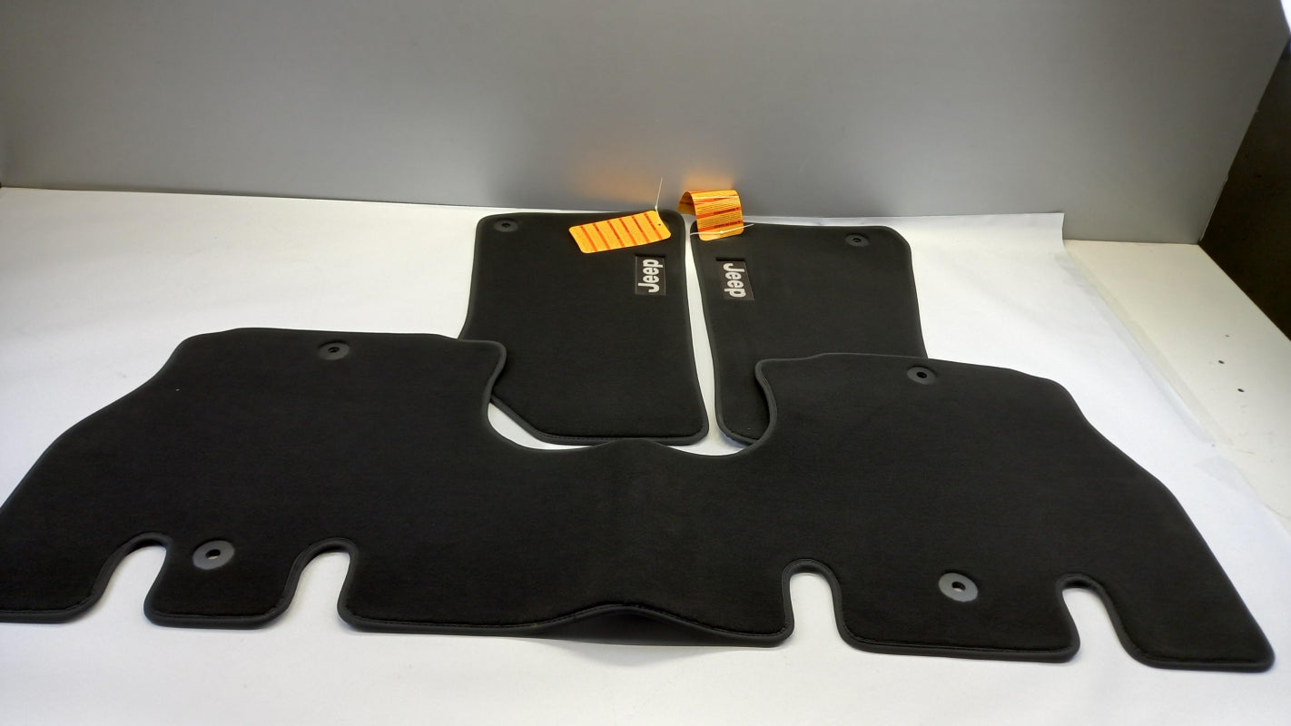 Original JEEP Wrangler 2018- Fußmattensatz K82215201AC