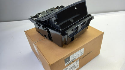 Original OE MERCEDES-BENZ Mittelkonsole Teil A16668033029051