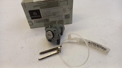 Original OE MERCEDES-BENZ Schließzylinder A2468901167