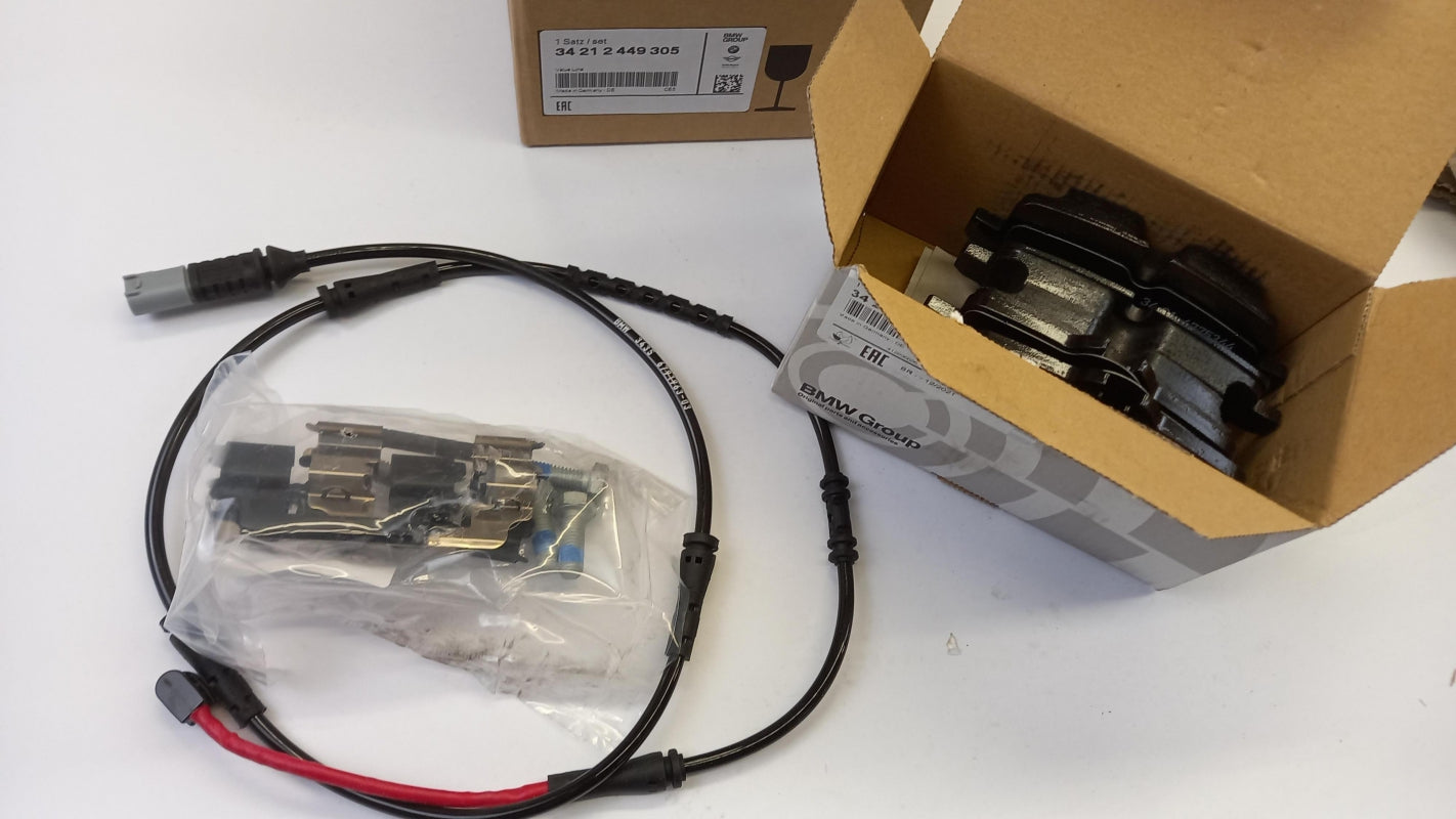 Original BMW 5 6 Series F12 F13 F06 Rear Brake Pads 34212449305 