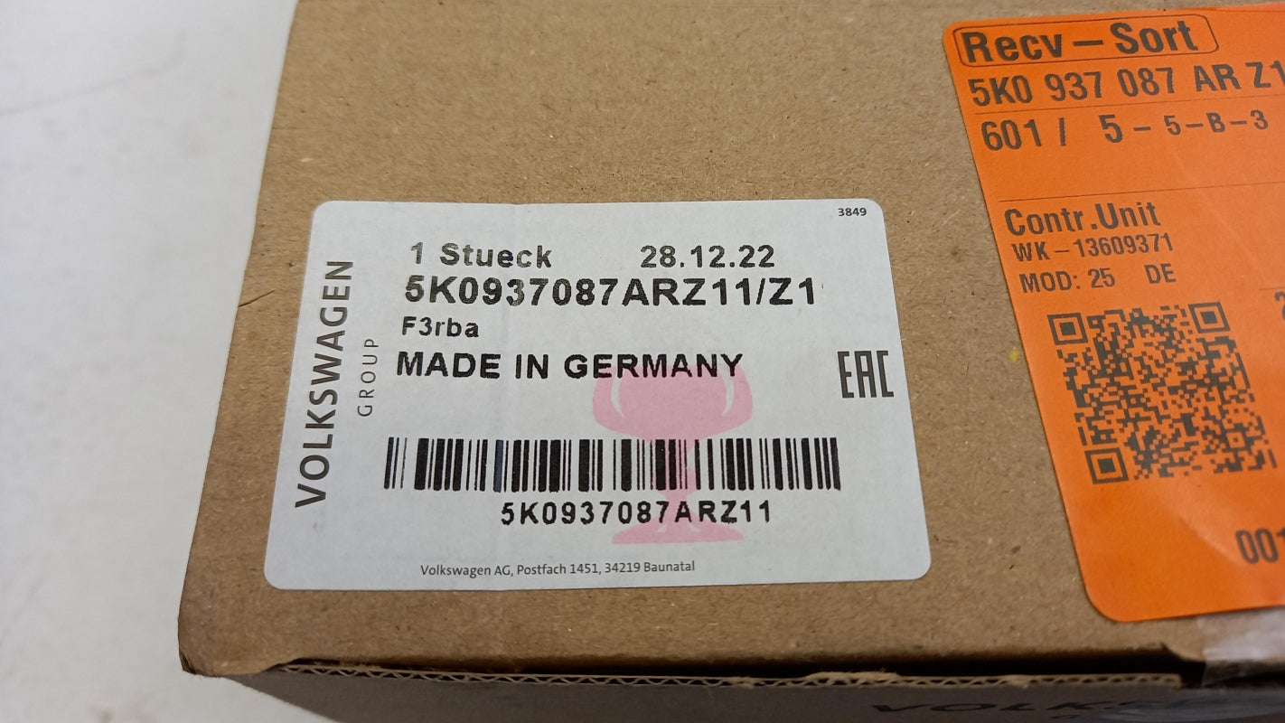 Original Volkswagen Passat Caddy Sharan SEAT Altea Steuergerät 5K0937087ARZ11