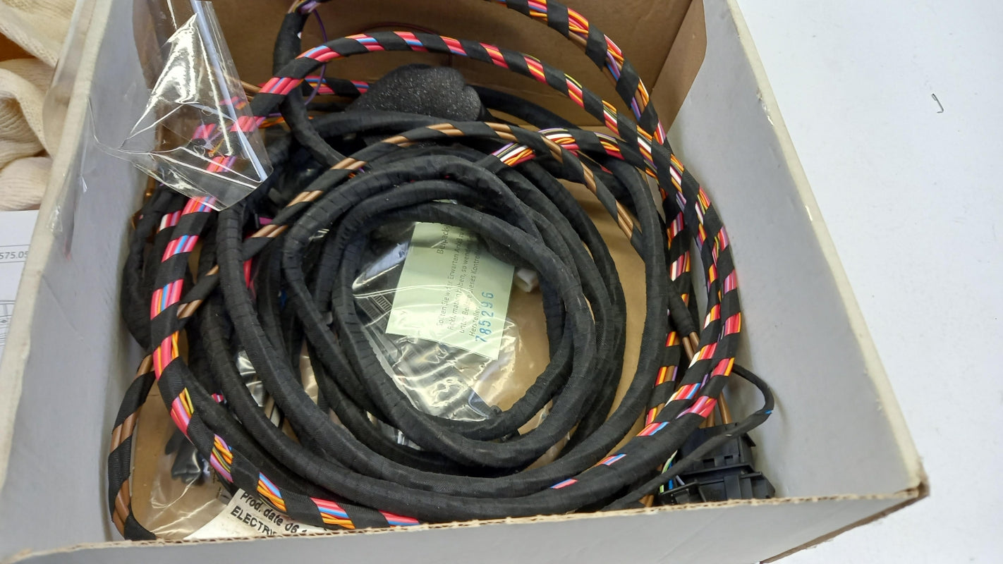 Original OE Volkswagen Anhängerkupplung Elektrosatz 575055204A
