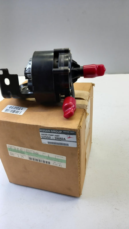 Original NISSAN Leaf (2010-2013) Wasserpumpe 925523NA0A