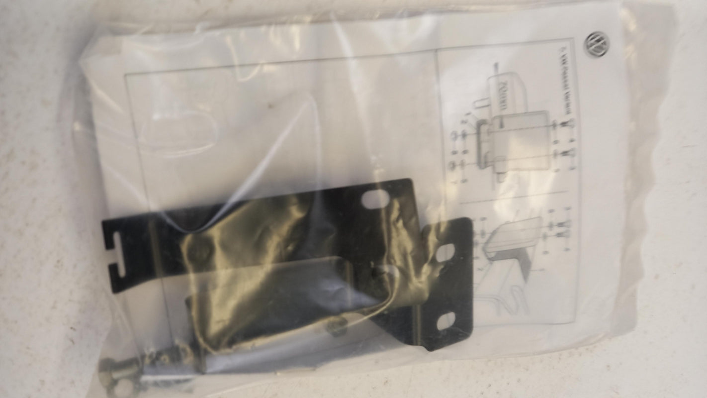 Original VW Golf 8 Passat bracket antenna trailer hitch 5G0051517 