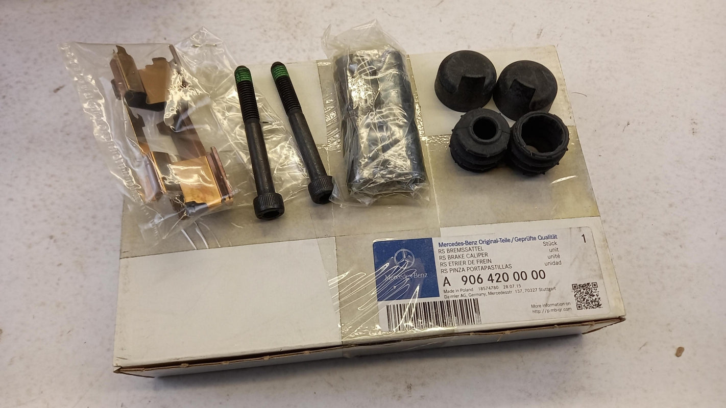 Original MERCEDES-BENZ Sprinter 906 Reparatursatz Bremssattel Vorne A9064200000