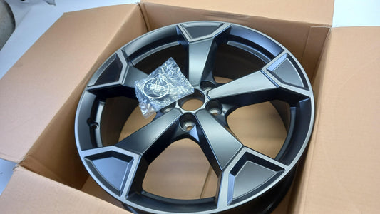Original AUDI Q3 2019 - 2024 Felge 19" X 7 E43 83A071499LT7