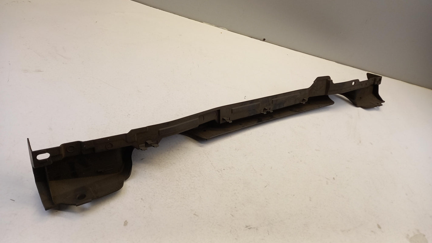 Original OE NISSAN Stoßfänger Halterung 79122AX600
