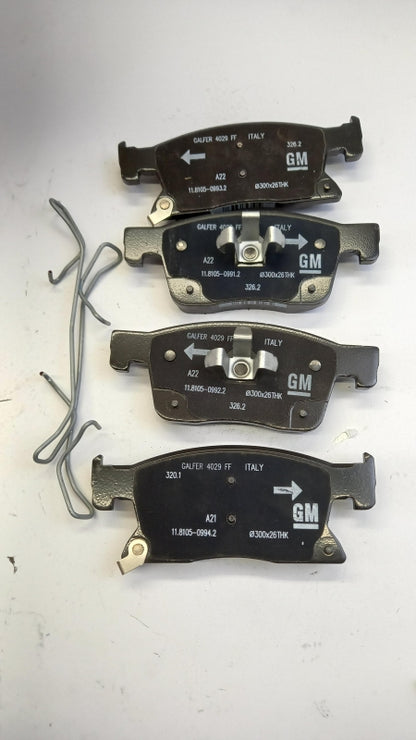 Original OE OPEL Bremsensatz 2 Bremsscheiben + 4 Bremsbeläge 1680583780