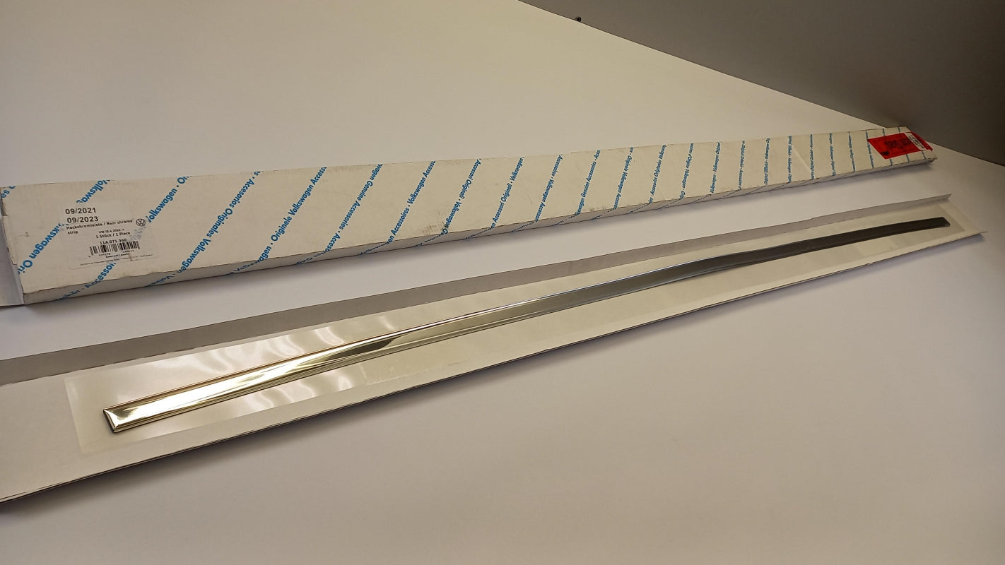 Original Volkswagen ID.4 Heckklappe Zierleiste 11A071360