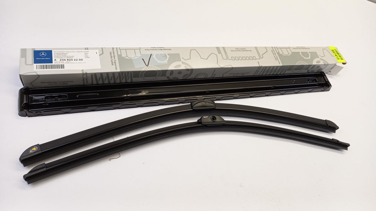 Original MERCEDES-BENZ C-Klasse W204 Wischerblättersatz (2st) Vorne A2048202200
