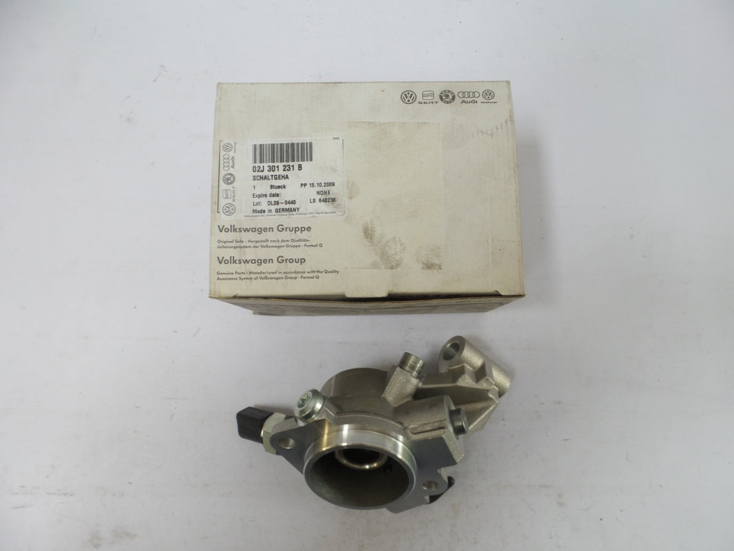 Original VW Caddy Golf IV Polo IV SKODA Fabia Octavia I Schaltgehäuse 02J301231B