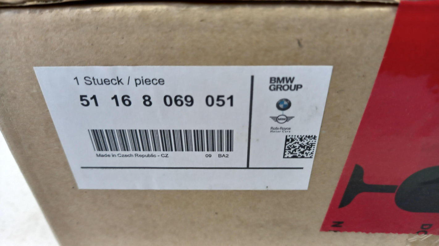 Original BMW G30 G31 G32 518d 520d Armlehne Mittelkonsole Leder 51168069051