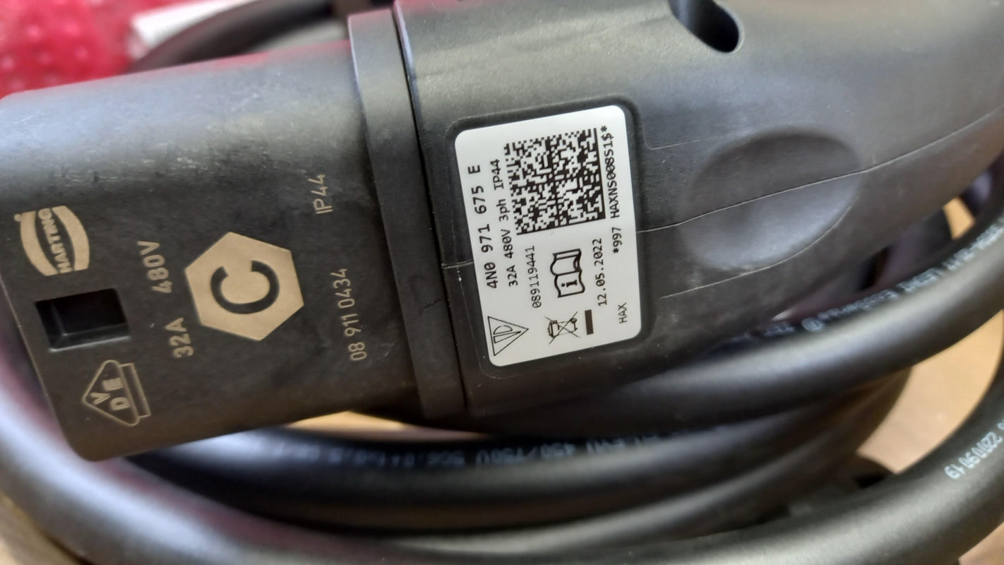Original VW Touareg 18- AUDI A6 19- Ladekabel Type 2 32A 7-polig 4N0971675E