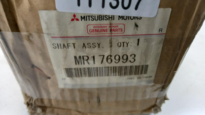 Original OE MITSUBISHI Antriebswelle MR176993
