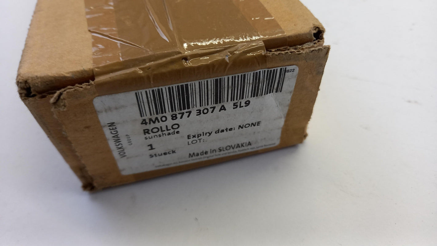 Original AUDI Q7 2017-2023 Sonnenschutzrollo 4M0877307A5L9