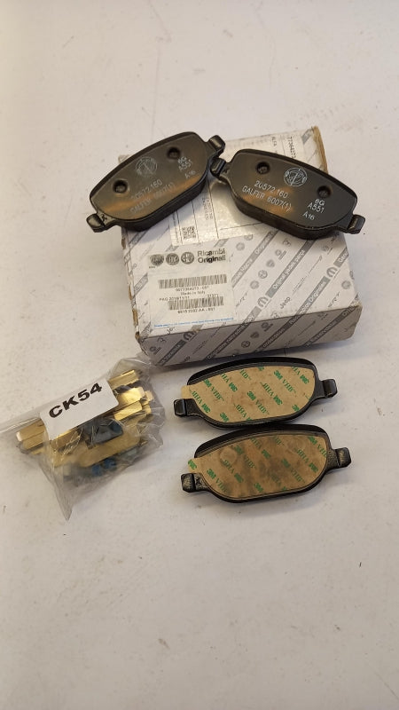 Original ALFA ROMEO 159 Brera Coupe Spider Bremsbeläge hinten 77364273