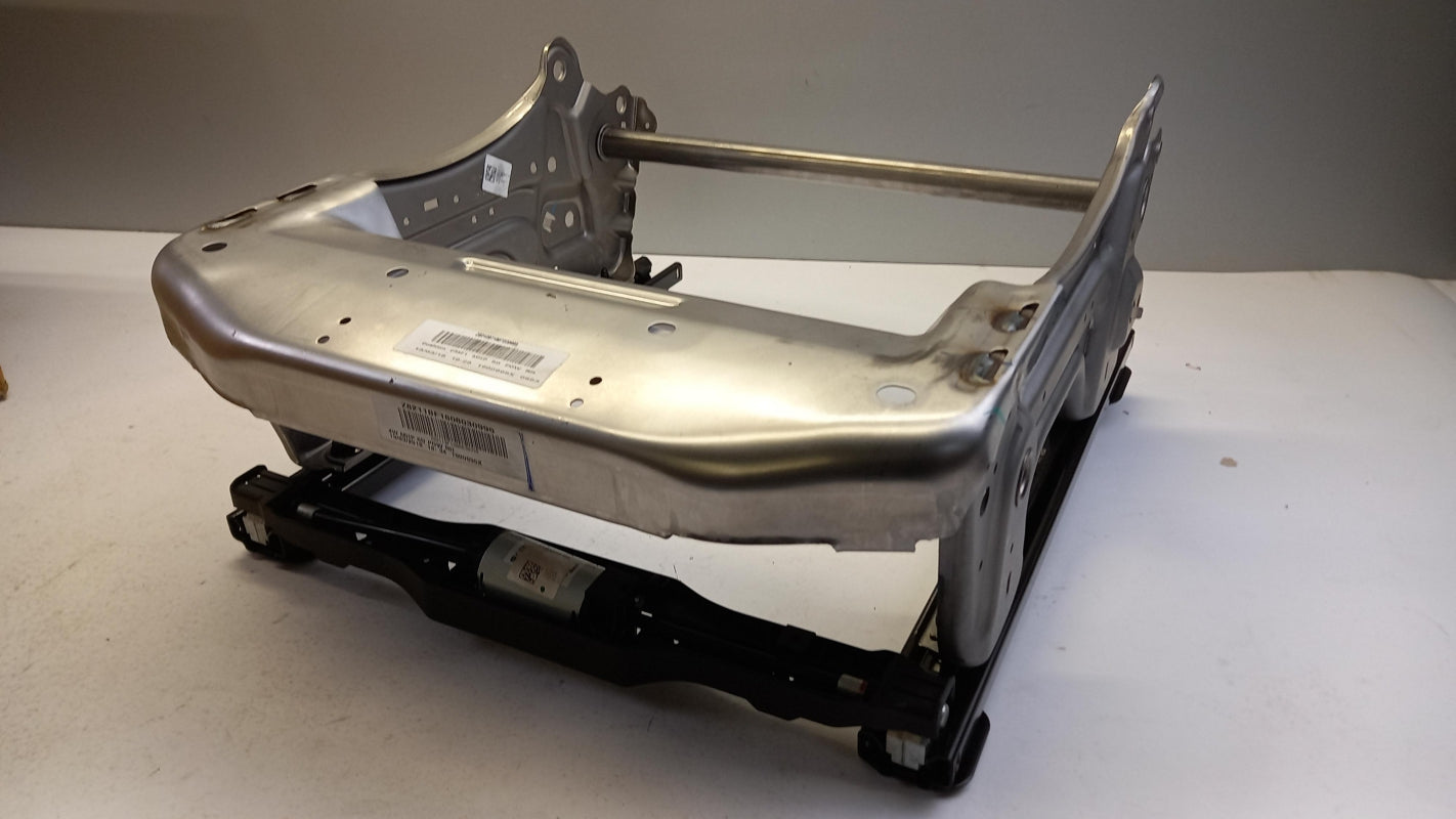 Original NISSAN X-Trail T32 2014- frame 873015HL0A 