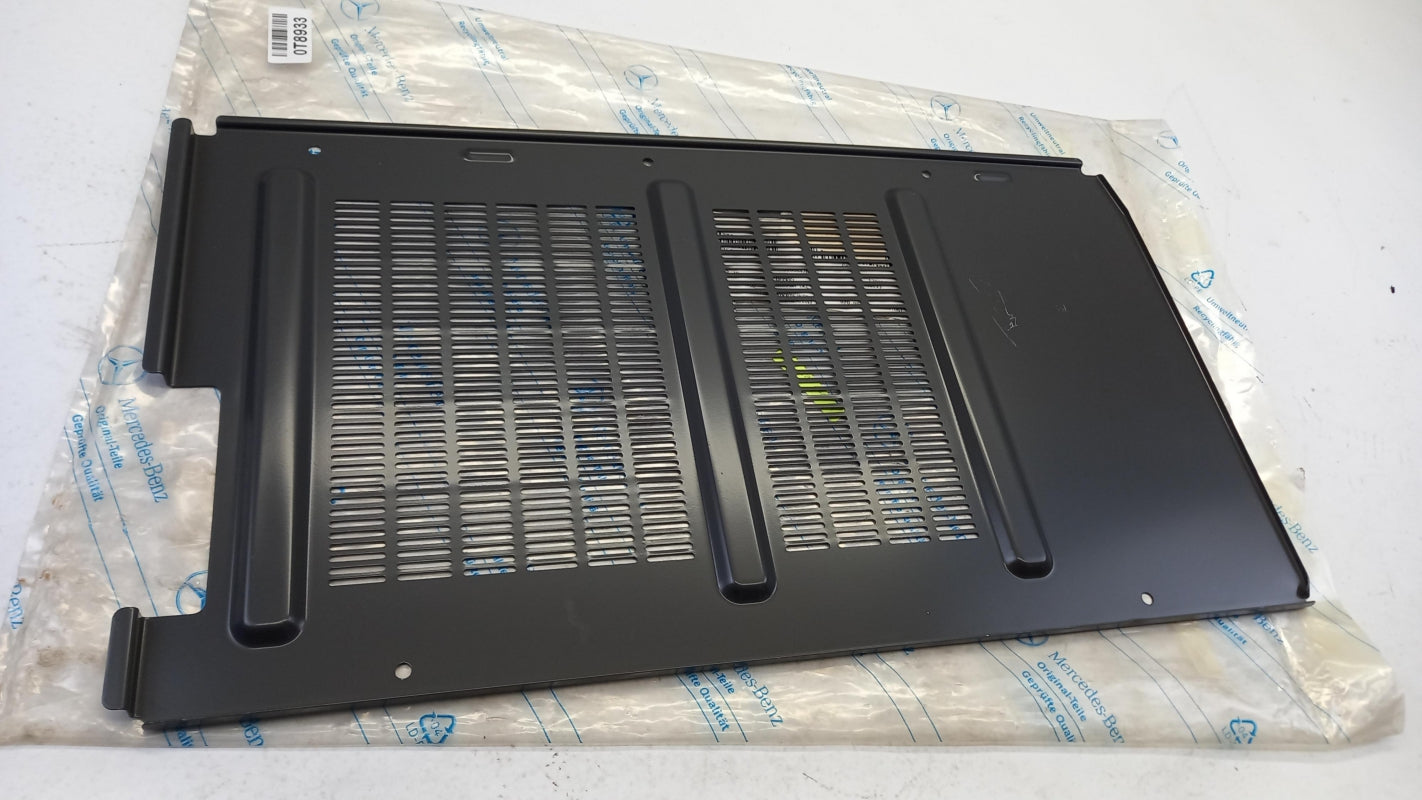 Original OE MERCEDES-BENZ Verkleidung A64182702397334