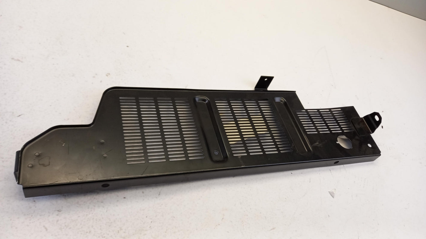 Original OE MERCEDES-BENZ Verkleidung A6418200912