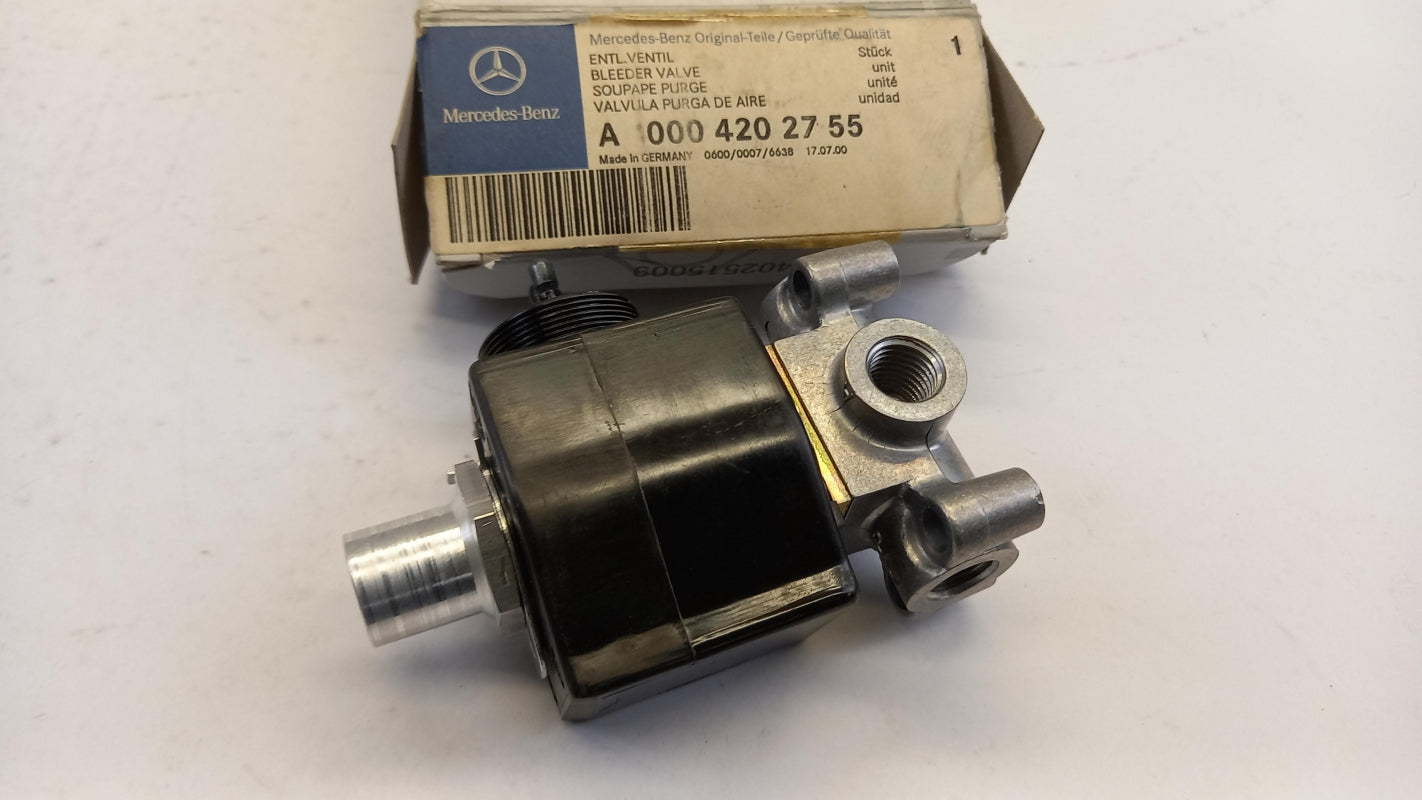 Original OE MERCEDES-BENZ Ventil A0004202755
