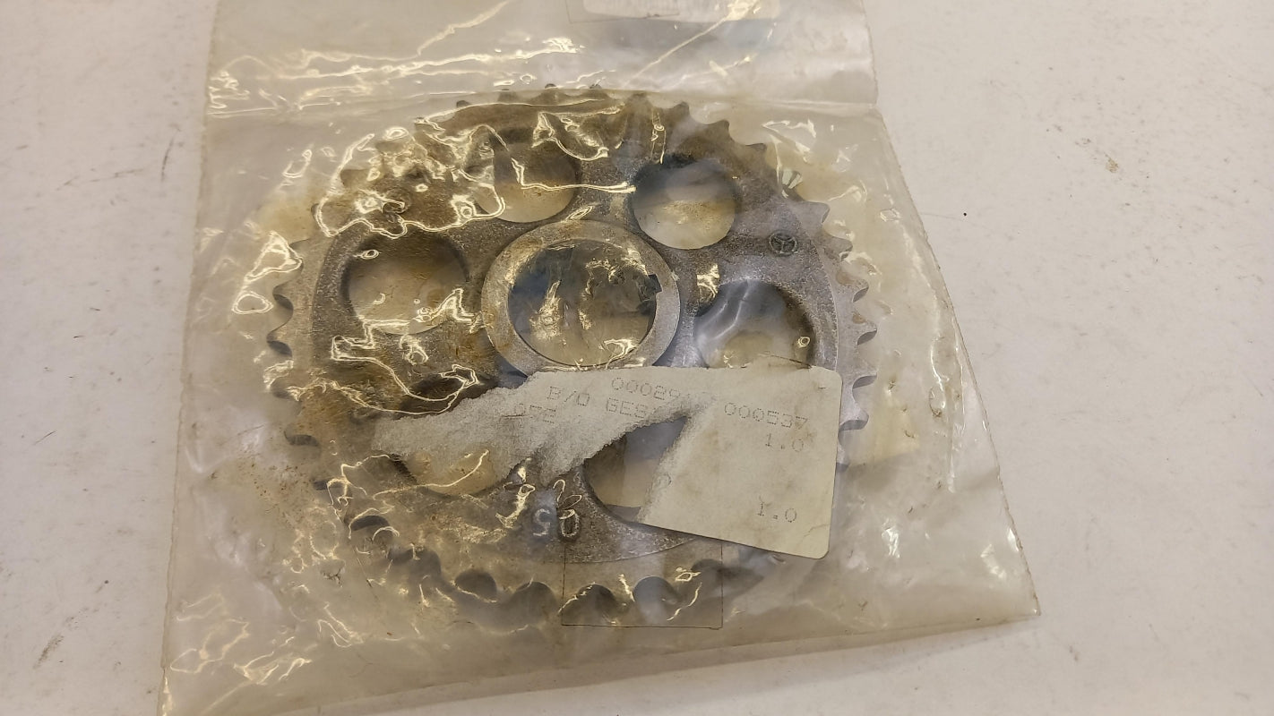 Original MERCEDES-BENZ W123 W124 W201 W460 Nockenwelle Zahnrad A1020520201